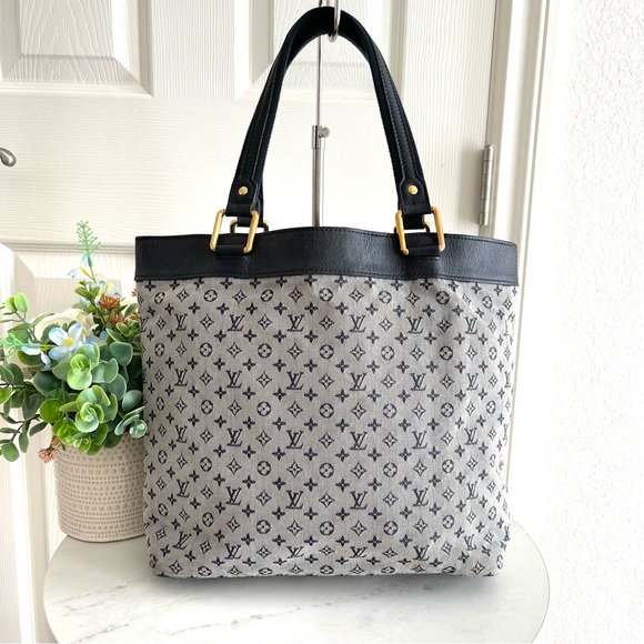 LOUIS VUITTON Lucille GM Tote bag - Picture 2 of 16